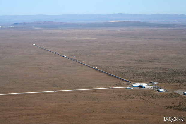 激光干涉引力波天文台（LIGO）（图自ligo.caltech.edu）